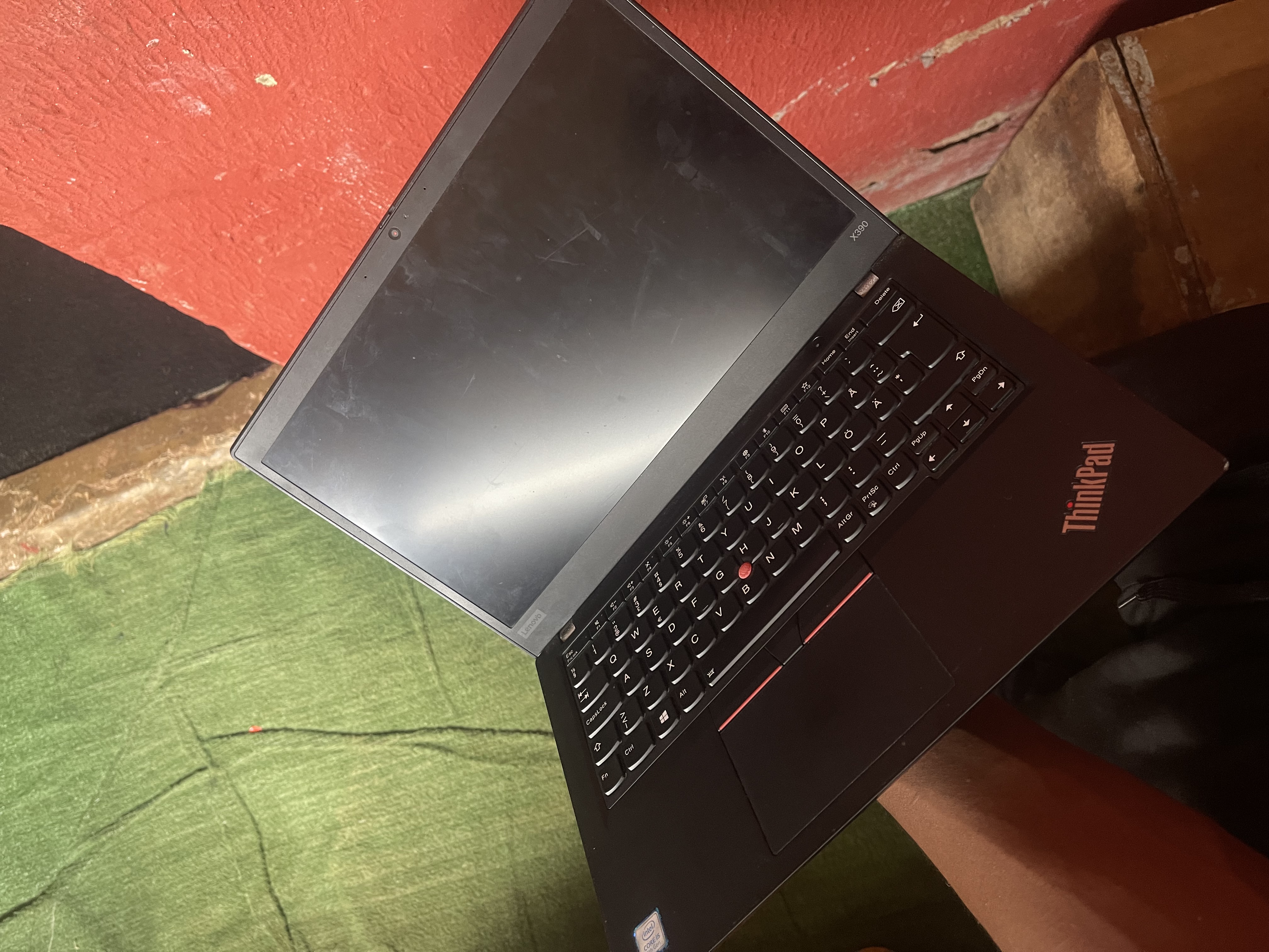 LENOVO THINKPAD X390