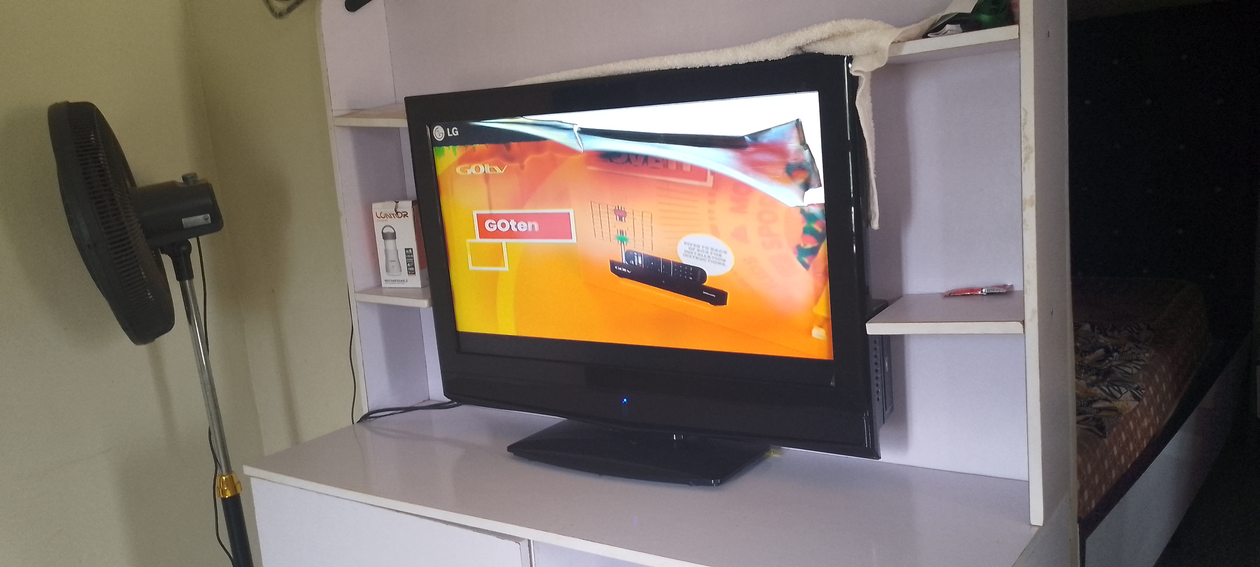 Television 42 inches 