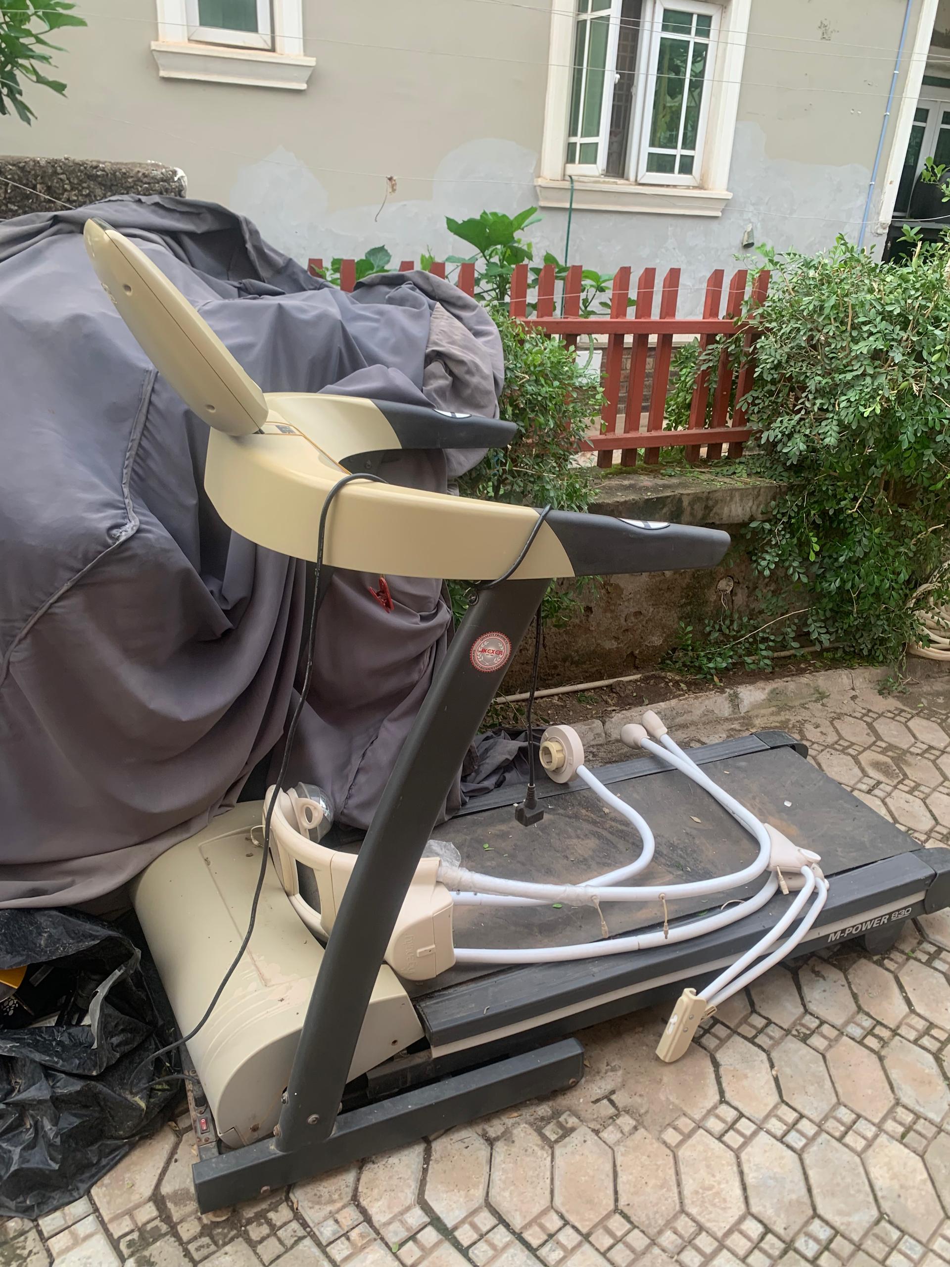 2pcs Treadmill